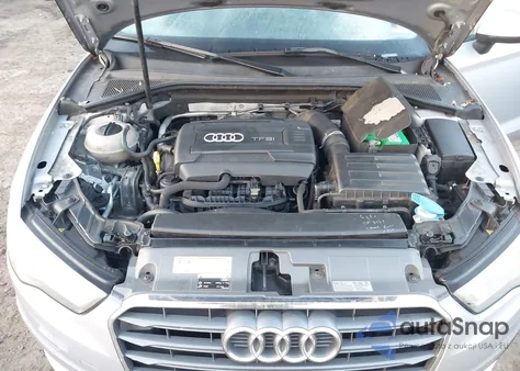 2015 Audi A3 1.8T Premium z USA, uszkodzony, nr VIN WAUACGFF5F1030904